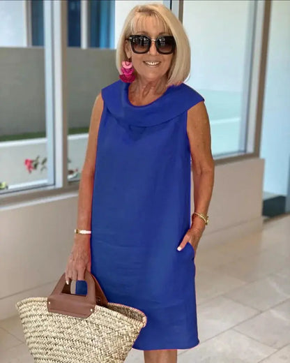 NALANI | SLEEVELESS SHIFT DRESS WITH ROUND NECKLINE FashFizz